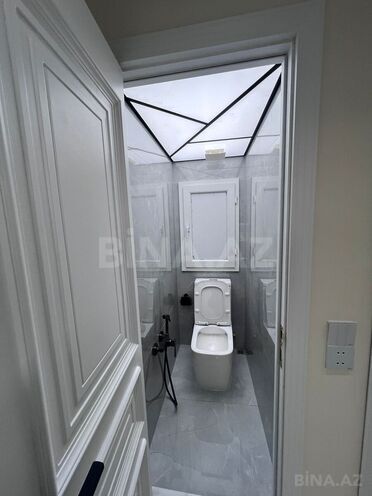 Satılır 4 otaqlı köhnə tikili 110 m², Xalqlar Dostluğu m., photo 7 from 30