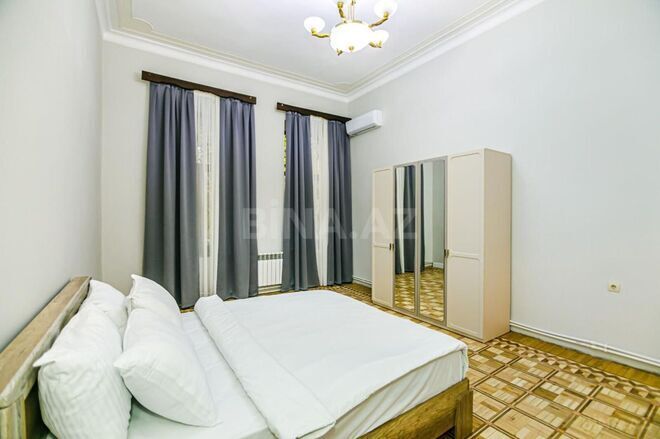 Сдаётся 5-комн. вторичка 220 м², м. Сахил, photo 20 from 32