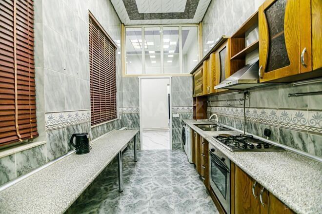 Сдаётся 5-комн. вторичка 220 м², м. Сахил, photo 22 from 32