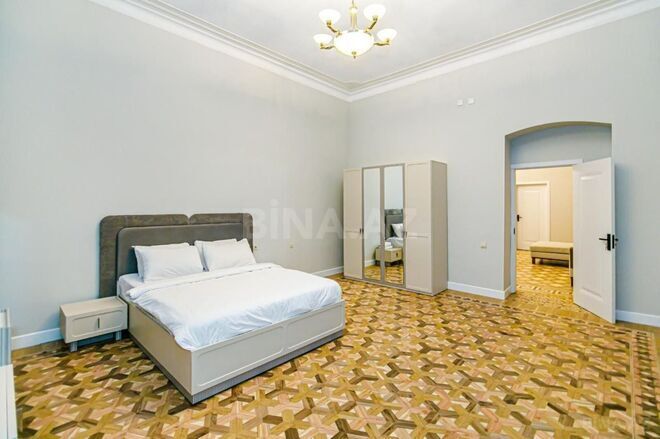 Сдаётся 5-комн. вторичка 220 м², м. Сахил, photo 21 from 32