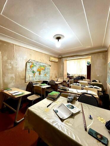 Satılır 2 otaqlı köhnə tikili 55 m², İnşaatçılar m., photo 4 from 11