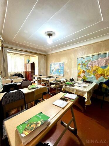 Satılır 2 otaqlı köhnə tikili 55 m², İnşaatçılar m., photo 3 from 11