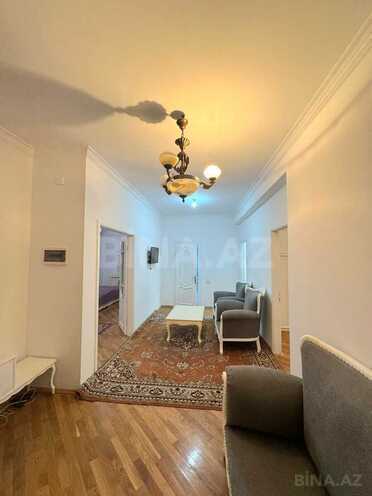 Сдаётся 2-комн. вторичка 110 м², м. Элмляр Академиясы, photo 4 from 12