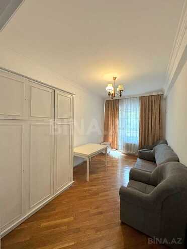 Сдаётся 2-комн. вторичка 110 м², м. Элмляр Академиясы, photo 8 from 12