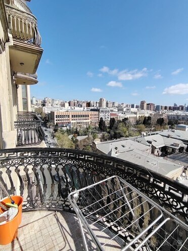 İcarəyə verilir 2 otaqlı yeni tikili 84 m², Sahil m., photo 11 from 14