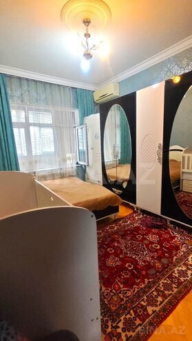 Продаётся 5-комн. вторичка 125 м², Бинагадинский р., photo 8 from 26