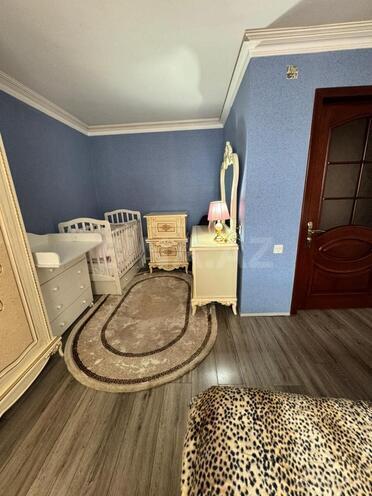 Satılır 2 otaqlı köhnə tikili 61 m², 28 May m., photo 9 from 16