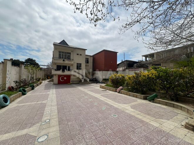 İcarəyə verilir 8 otaqlı həyət evi/bağ evi 250 m², 20 Yanvar m., photo 1 from 28