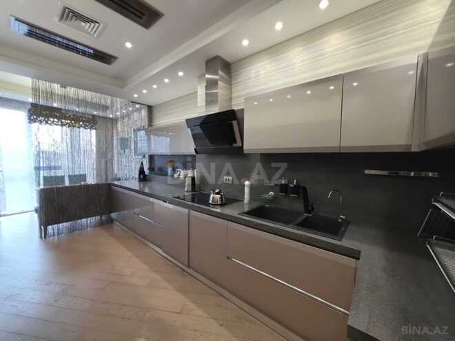 Satılır 4 otaqlı yeni tikili 240 m², 28 May m., photo 11 from 32