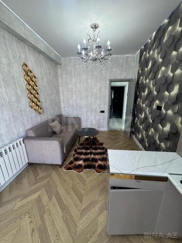 Продаётся 2-комн. новостройка 40 м², м. Кара Караев, photo 3 from 12