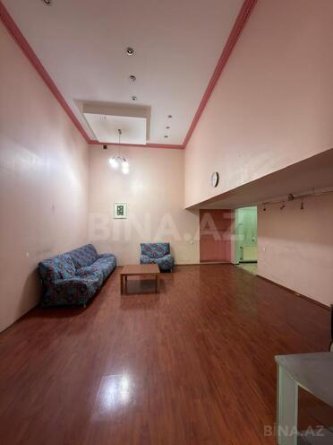 Satılır 4 otaqlı köhnə tikili 118 m², Sahil m., photo 19 from 32
