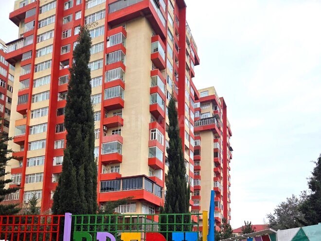 Продаётся 3-комн. новостройка 70 м², м. Нефтчиляр, photo 15 from 18