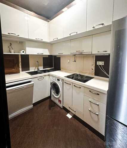Сдаётся 3-комн. новостройка 110 м², м. Ази Асланов, photo 19 from 31