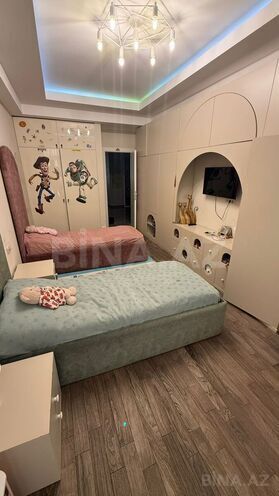 Продаётся 3-комн. новостройка 151 м², м. Элмляр Академиясы, photo 9 from 16