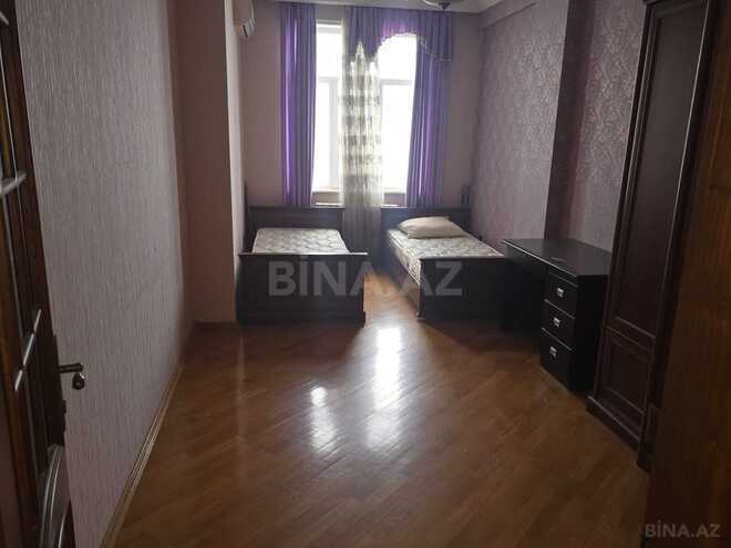 Продаётся 3-комн. новостройка 140 м², м. Низами, photo 9 from 12