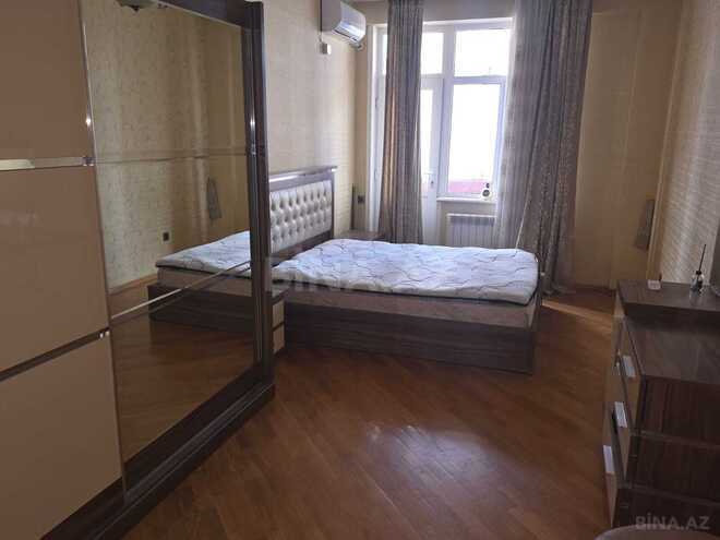 Продаётся 3-комн. новостройка 140 м², м. Низами, photo 8 from 12
