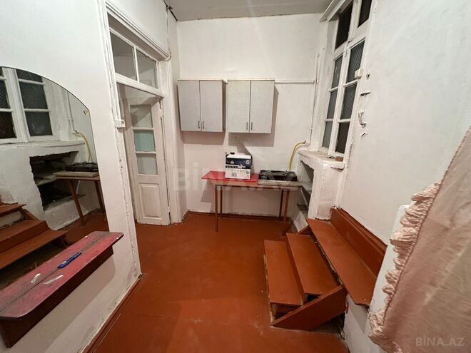 İcarəyə verilir 1 otaqlı həyət evi/bağ evi 45 m², 28 May m., photo 1 from 7