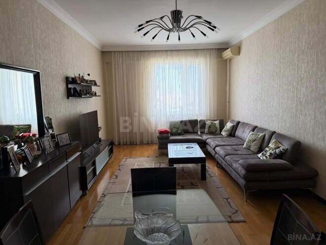 Продаётся 3-комн. новостройка 135 м², м. Иншаатчылар, photo 1 from 20