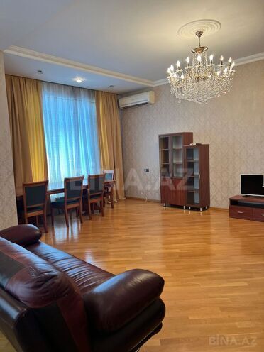 Сдаётся 2-комн. новостройка 100 м², м. 20 января, photo 3 from 15