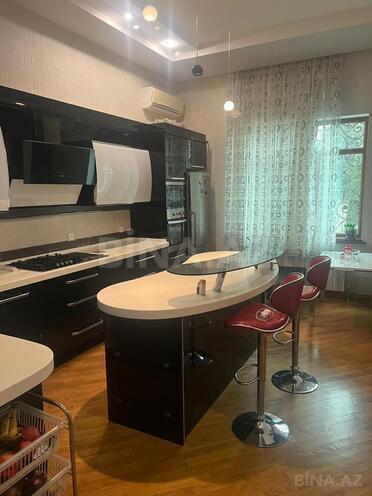 Satılır 7 otaqlı həyət evi/bağ evi 400 m², Novxanı q., photo 27 from 32