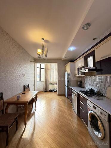 Продаётся 2-комн. новостройка 126.5 м², м. Иншаатчылар, photo 11 from 25