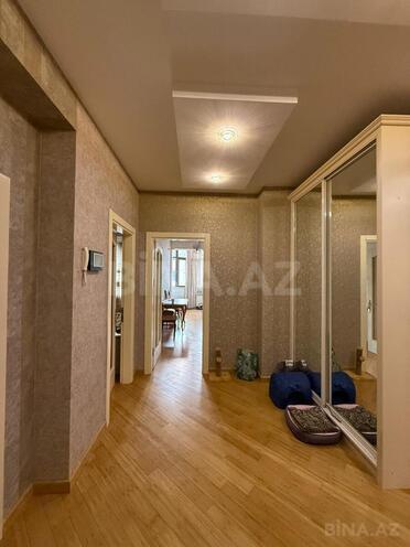 Продаётся 2-комн. новостройка 126.5 м², м. Иншаатчылар, photo 16 from 25