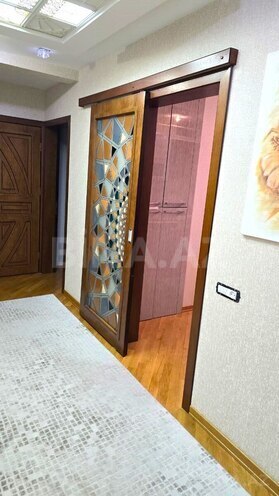 Продаётся 5-комн. вторичка 120 м², м. Халглар Достлугу, photo 11 from 17