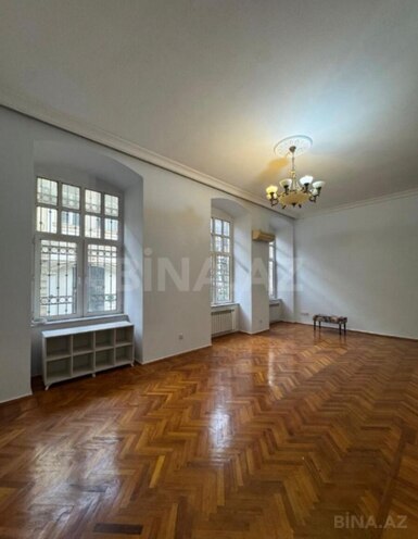 Сдаётся 4-комн. офис 110 м², м. Сахил, photo 3 from 13