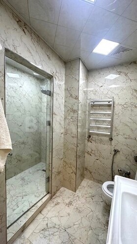 Продаётся 3-комн. новостройка 170 м², м. Элмляр Академиясы, photo 12 from 15