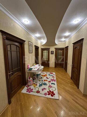 Satılır 3 otaqlı yeni tikili 127 m², İnşaatçılar m., photo 9 from 21