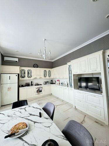 Satılır 5 otaqlı həyət evi/bağ evi 400 m², Mərdəkan q., photo 12 from 30