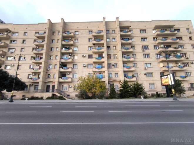 Satılır 4 otaqlı köhnə tikili 100 m², Şah İsmayıl Xətai m., photo 1 from 17