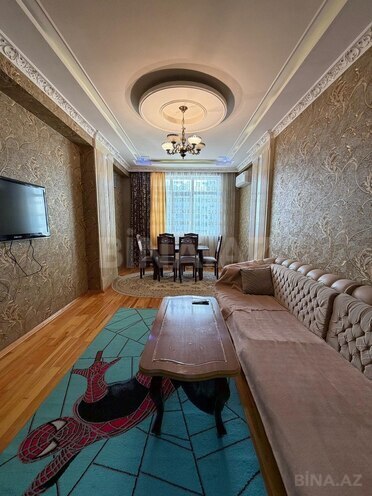 Продаётся 3-комн. новостройка 85 м², м. Ази Асланов, photo 1 from 7