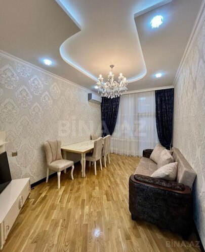 Продаётся 2-комн. вторичка 60 м², м. Мемар Аджеми, photo 1 from 7