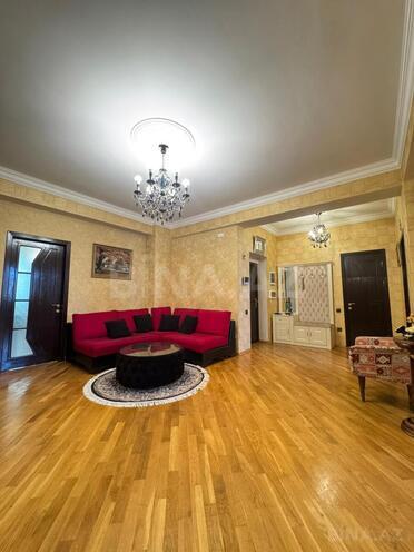 Продаётся 3-комн. новостройка 135 м², м. Кара Караев, photo 8 from 19