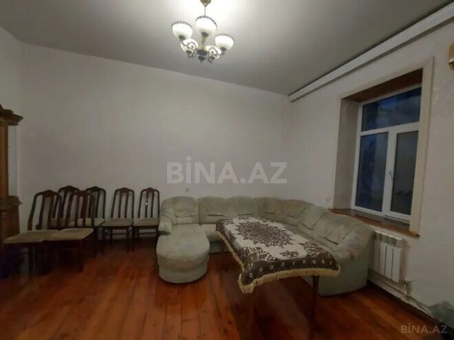 Satılır 3 otaqlı köhnə tikili 57 m², 28 May m., photo 11 from 28