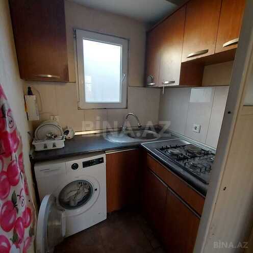 Satılır 3 otaqlı köhnə tikili 57 m², 28 May m., photo 20 from 28
