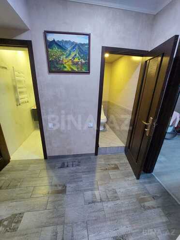 Satılır 4 otaqlı köhnə tikili 120 m², Xalqlar Dostluğu m., photo 25 from 30