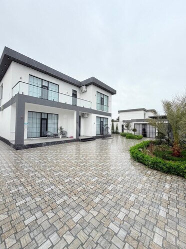 Сдаётся 5-комн. дом/дача 450 м², пос. Бильгях, photo 1 from 32