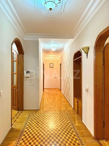 Satılır 5 otaqlı köhnə tikili 165 m², Nəsimi r., photo 8 from 26