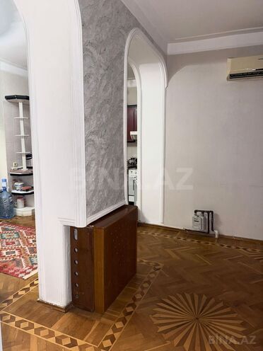 Satılır 5 otaqlı köhnə tikili 165 m², Nəsimi r., photo 1 from 26