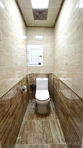 Satılır 3 otaqlı köhnə tikili 90 m², Qara Qarayev m., photo 11 from 13