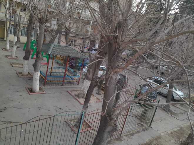 Продаётся 2-комн. вторичка 45 м², м. 28 мая, photo 1 from 12