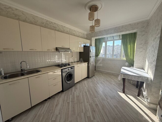 Продаётся 2-комн. вторичка 60 м², м. Ази Асланов, photo 6 from 11