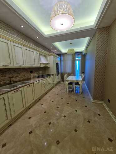Продаётся 4-комн. новостройка 200 м², м. Элмляр Академиясы, photo 12 from 24