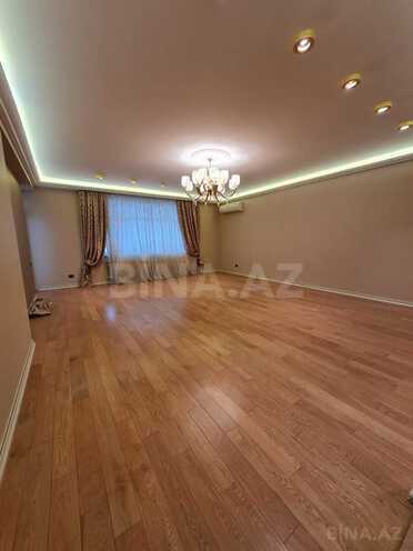 Продаётся 4-комн. новостройка 200 м², м. Элмляр Академиясы, photo 3 from 24