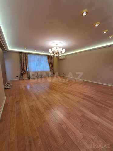 Продаётся 4-комн. новостройка 200 м², м. Элмляр Академиясы, photo 4 from 24