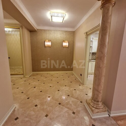 Продаётся 4-комн. новостройка 200 м², м. Элмляр Академиясы, photo 17 from 24