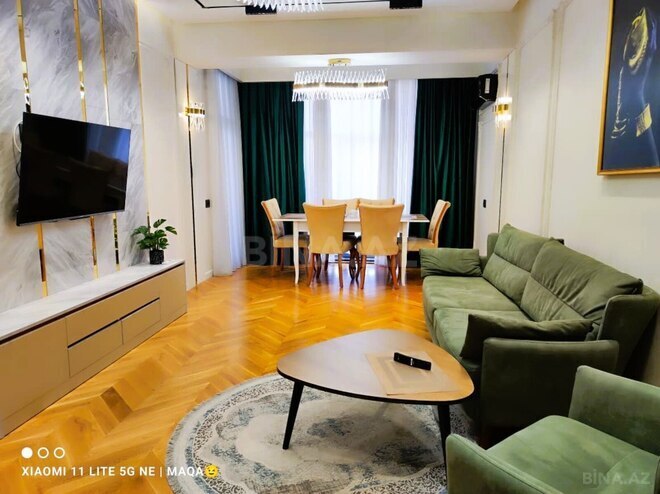 İcarəyə verilir 2 otaqlı yeni tikili 75 m², 28 May m., photo 3 from 24