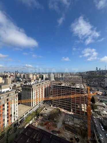 Продаётся 3-комн. новостройка 175 м², м. Низами, photo 11 from 17